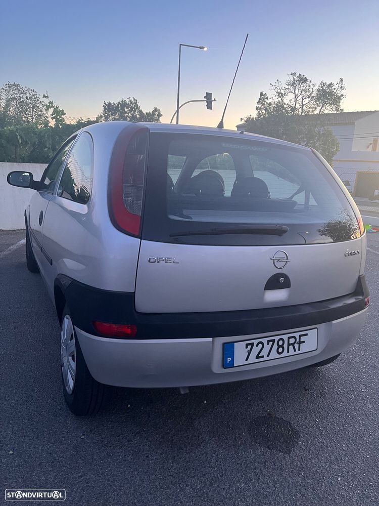 Opel Corsa - 3