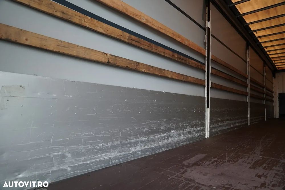 Krone CORTINĂ KRONE / LATERALĂ DE PLĂTIRE / AXĂ RIDICATĂ / SAF / STANDARD - 17