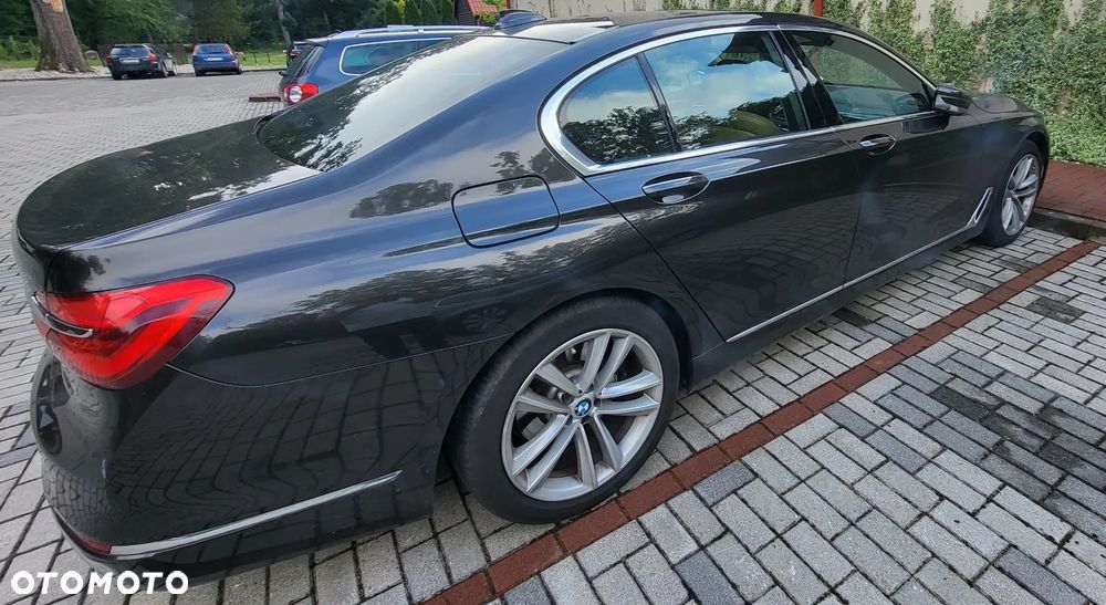 BMW Seria 7 730d xDrive - 15