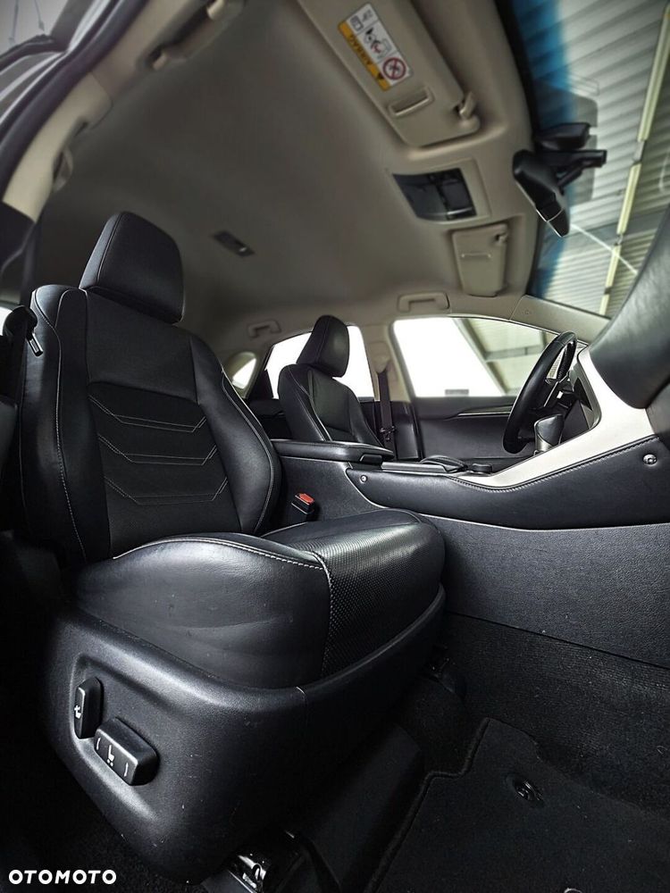 Lexus NX 200t Comfort AWD - 22