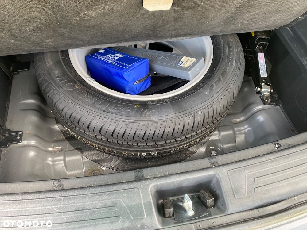 Hyundai ix35 1.7 CRDi 2WD blue Comfort - 22