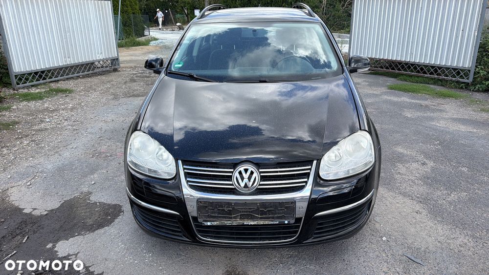 Volkswagen Golf 1.9 TDI DPF Comfortline - 4