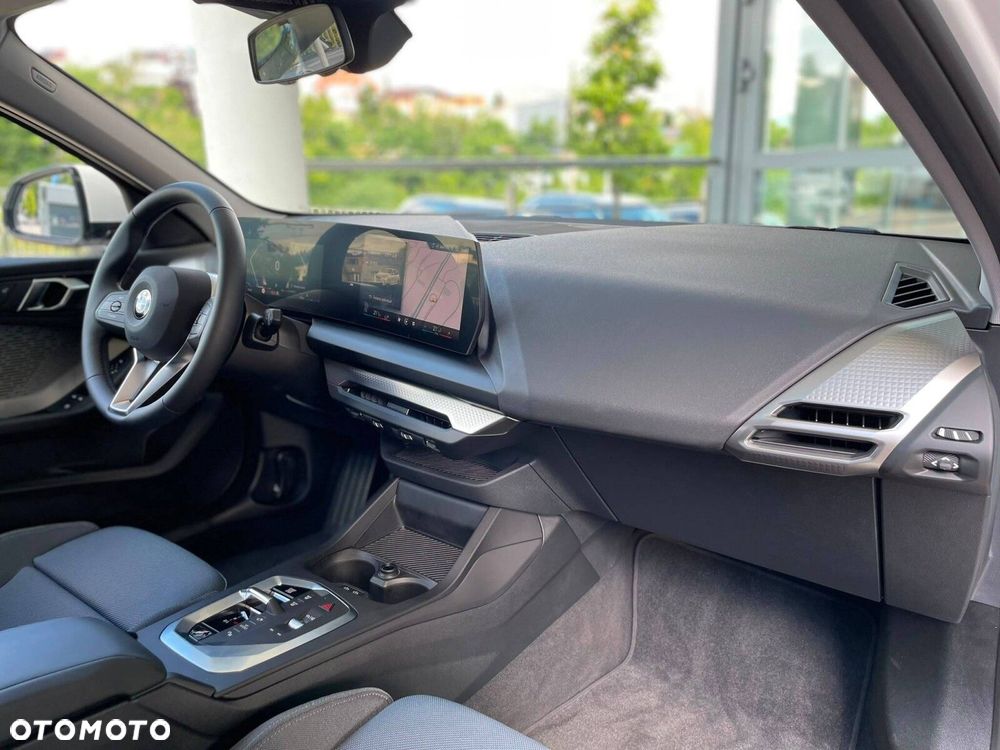 BMW Seria 1 - 33