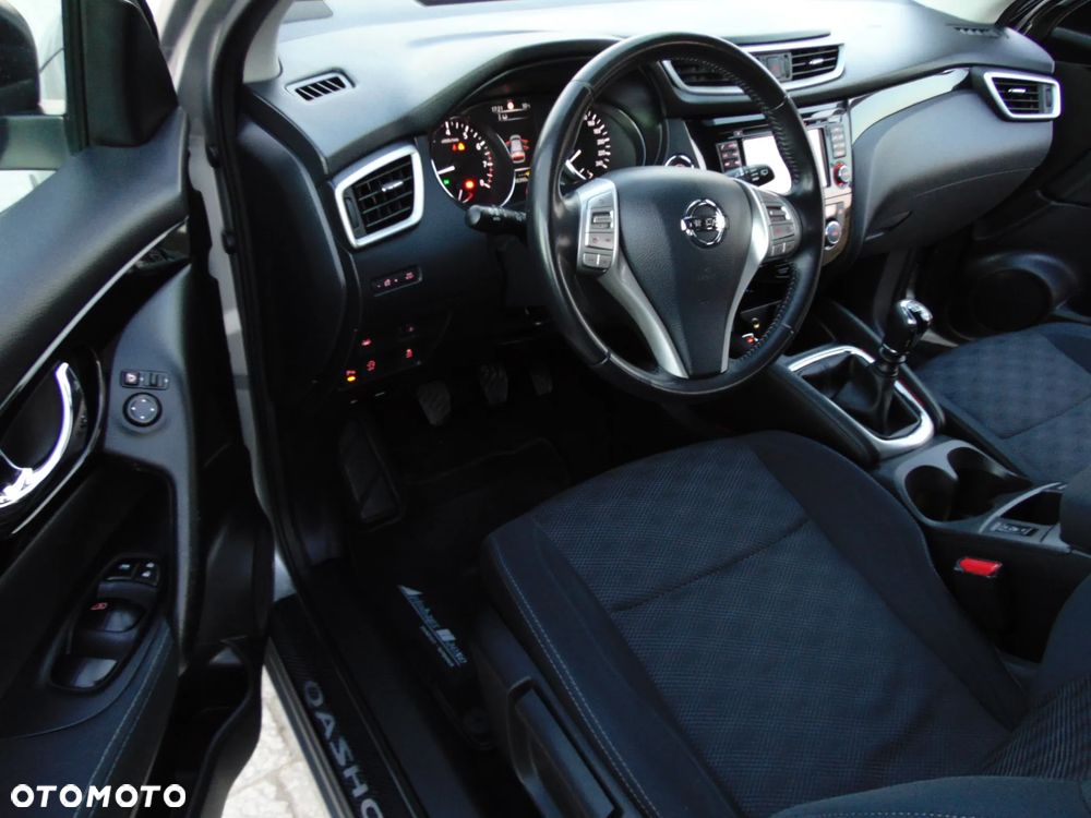 Nissan Qashqai 1.6 DIG-T 360 - 8