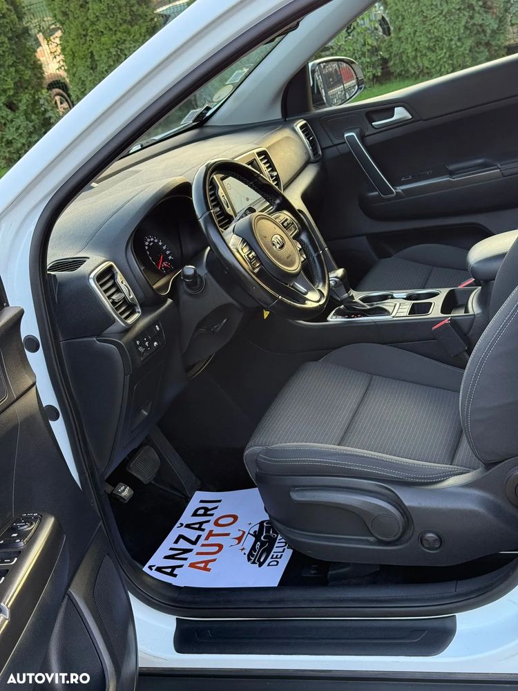 Kia Sportage 1.7 DSL 7DCT 4x2 Style - 10