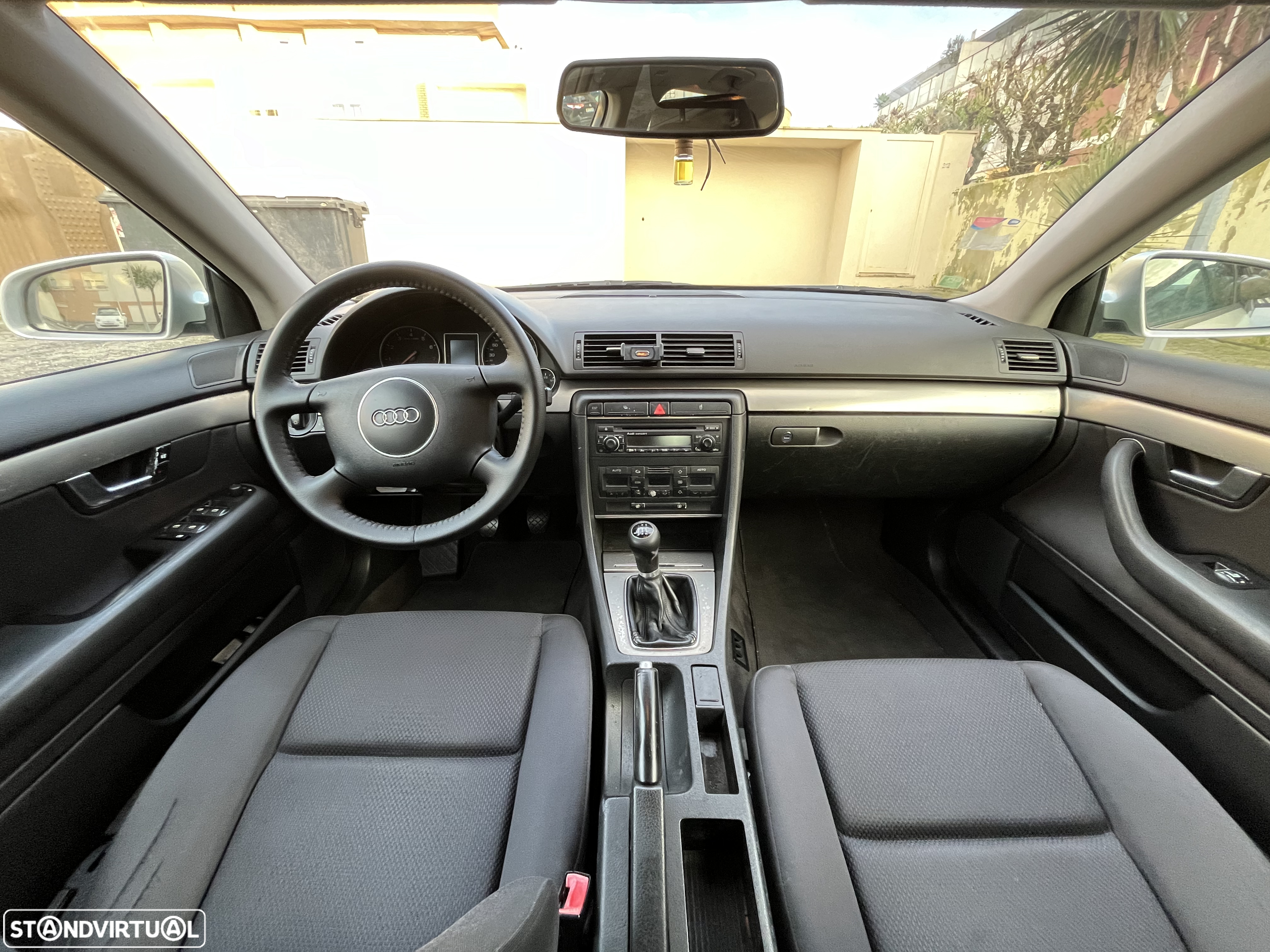 Audi A4 1.6 - 9