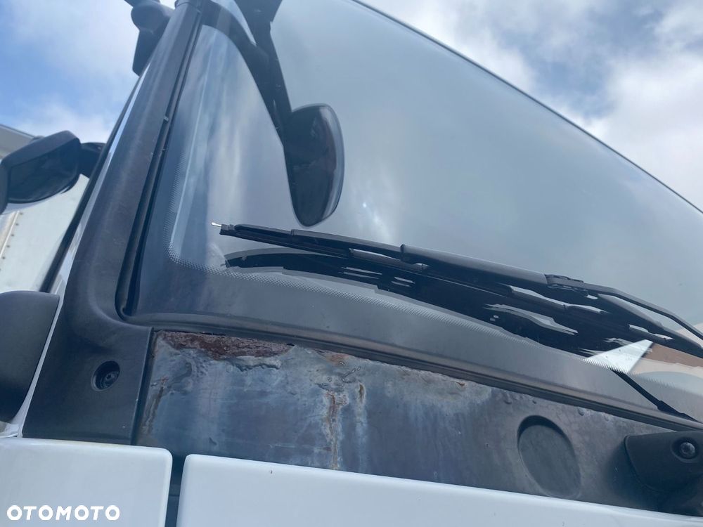 Versalift Atego 1226 Af 4X4 + Pojízdná Dílna - 19