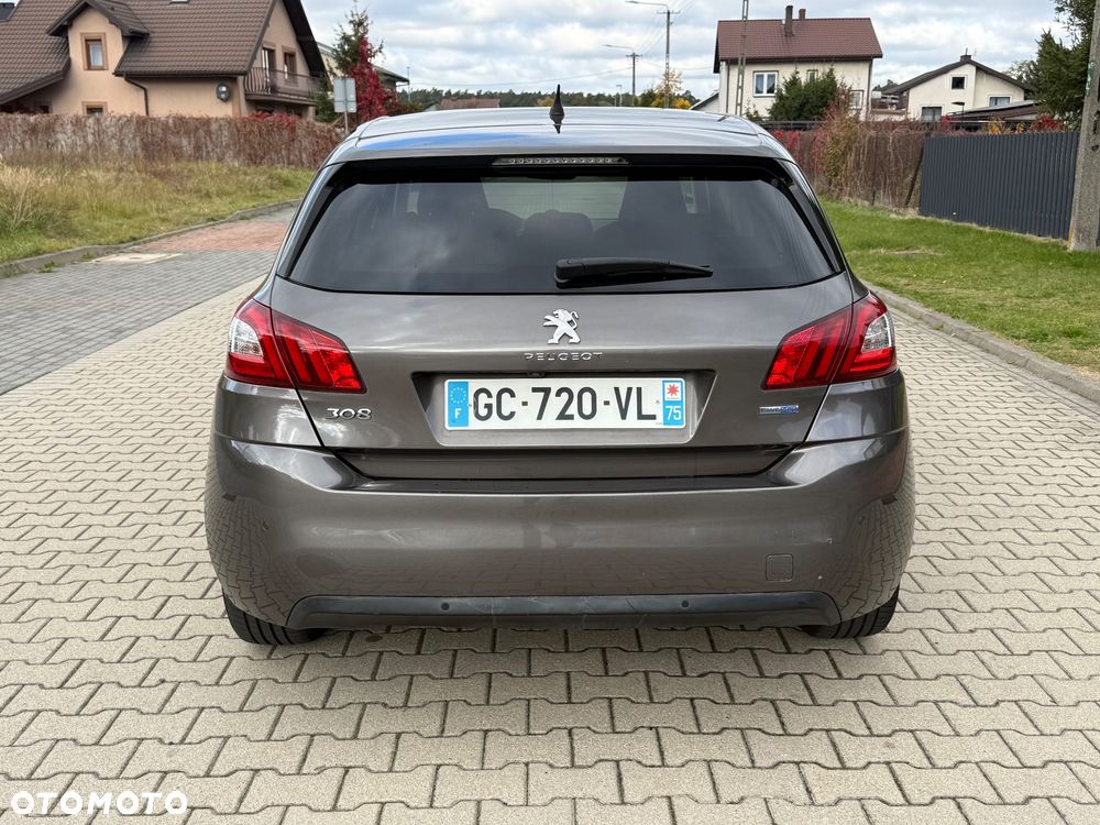 Peugeot 308 - 7