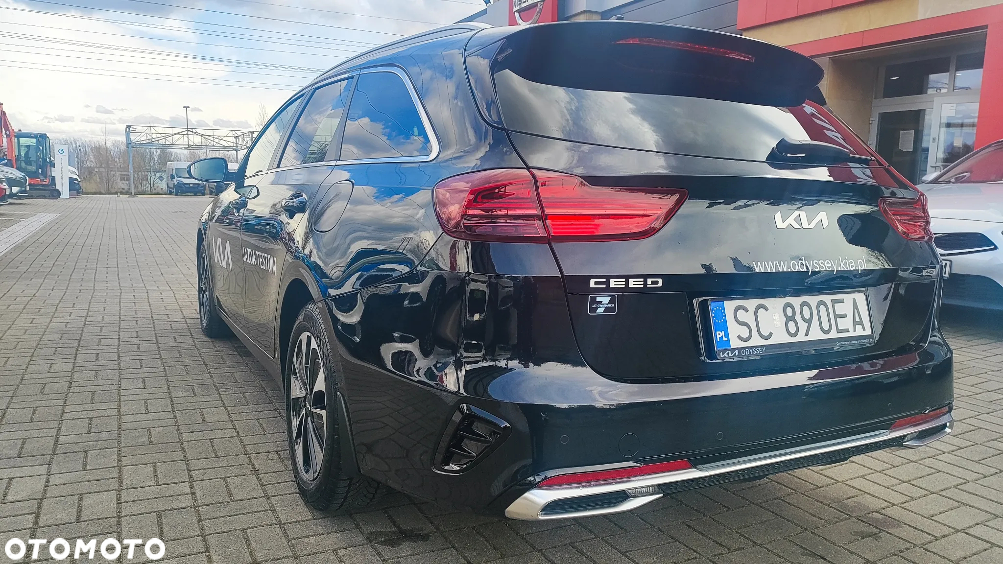 Kia Ceed 1.6 GDI PHEV L DCT - 5