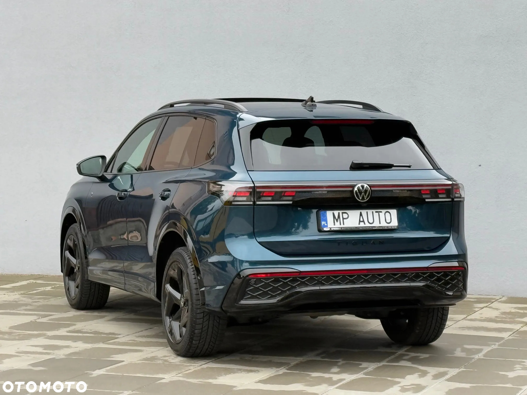 Volkswagen Tiguan 2.0 TDI 4Mot R-Line DSG - 4