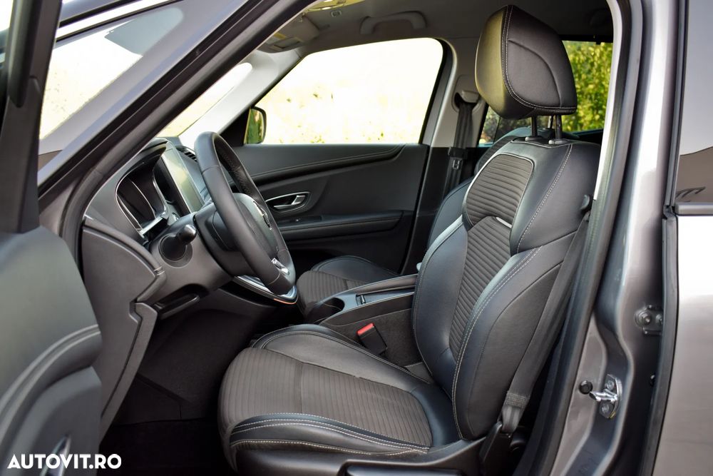 Renault Scenic BLUE dCi 120 EDC BOSE EDITION - 33