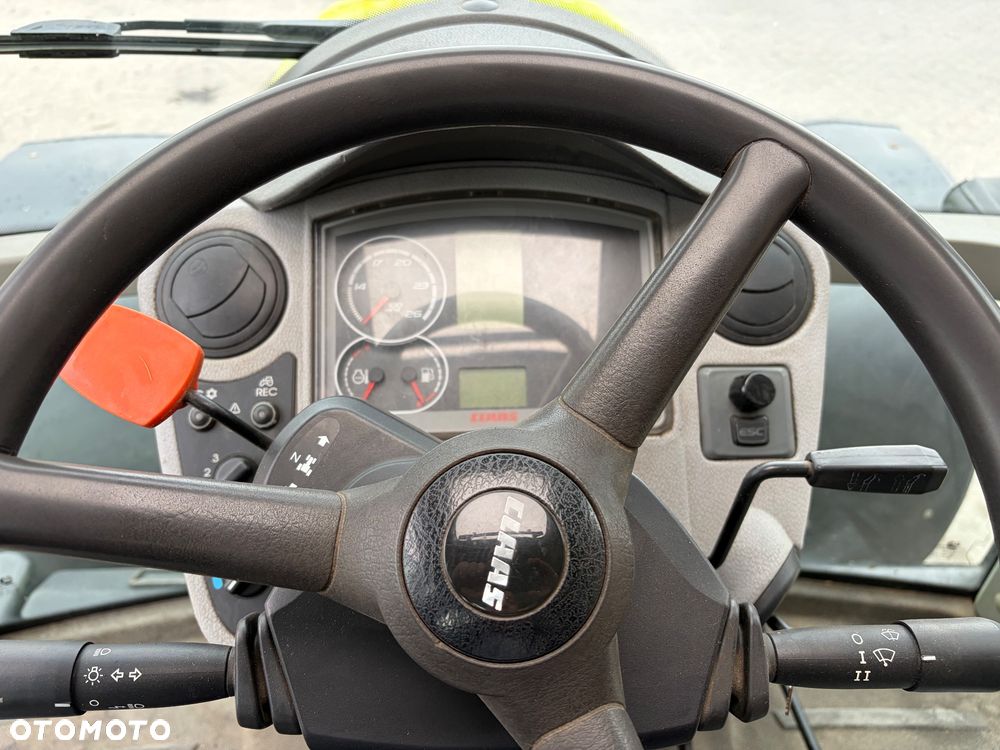 Claas Arion 640 - 8