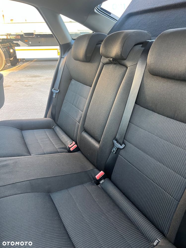 Ford Mondeo 1.8 TDCi Titanium - 20