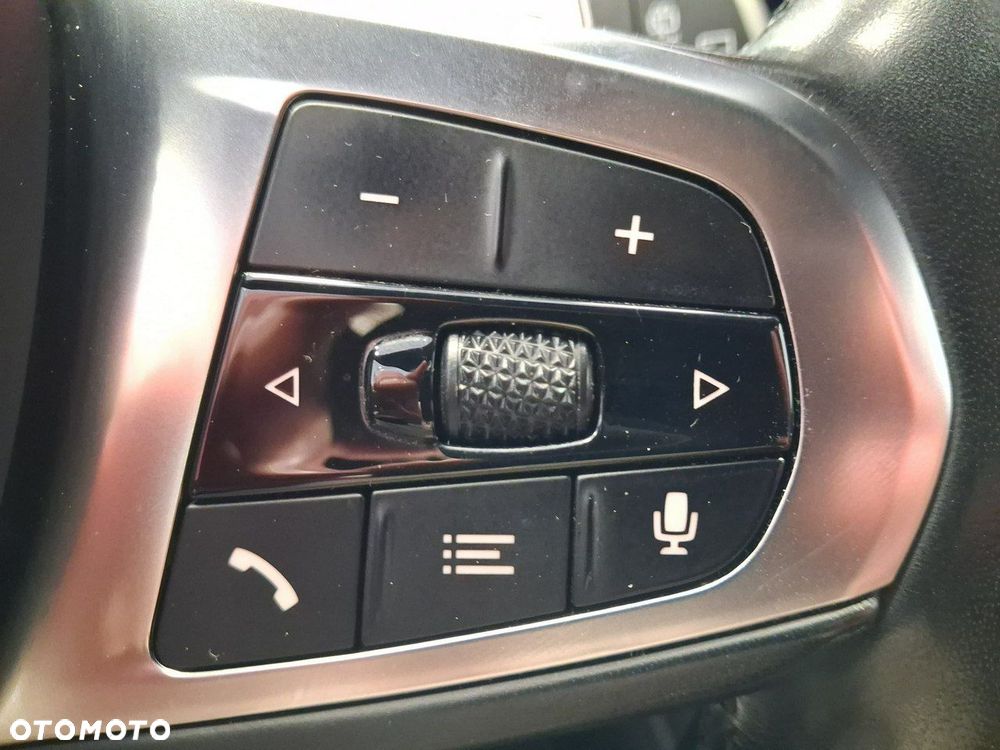 BMW Seria 3 - 22