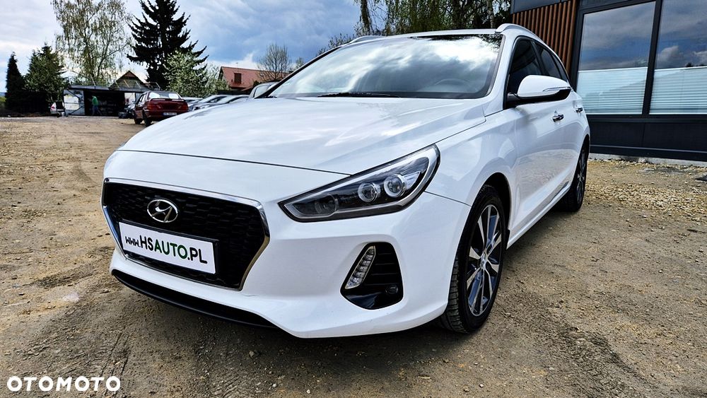 Hyundai i30 1.4 T-GDI Premiere Luxury - 27