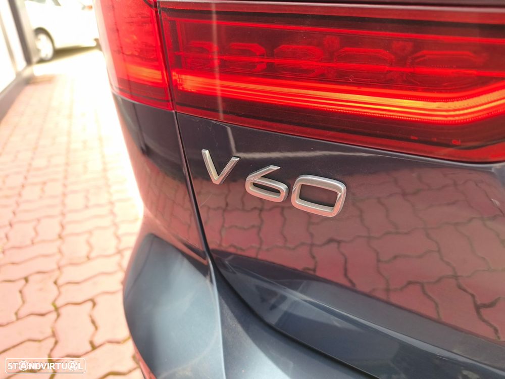 Volvo V60 2.0 D4 Inscription Geartronic - 11