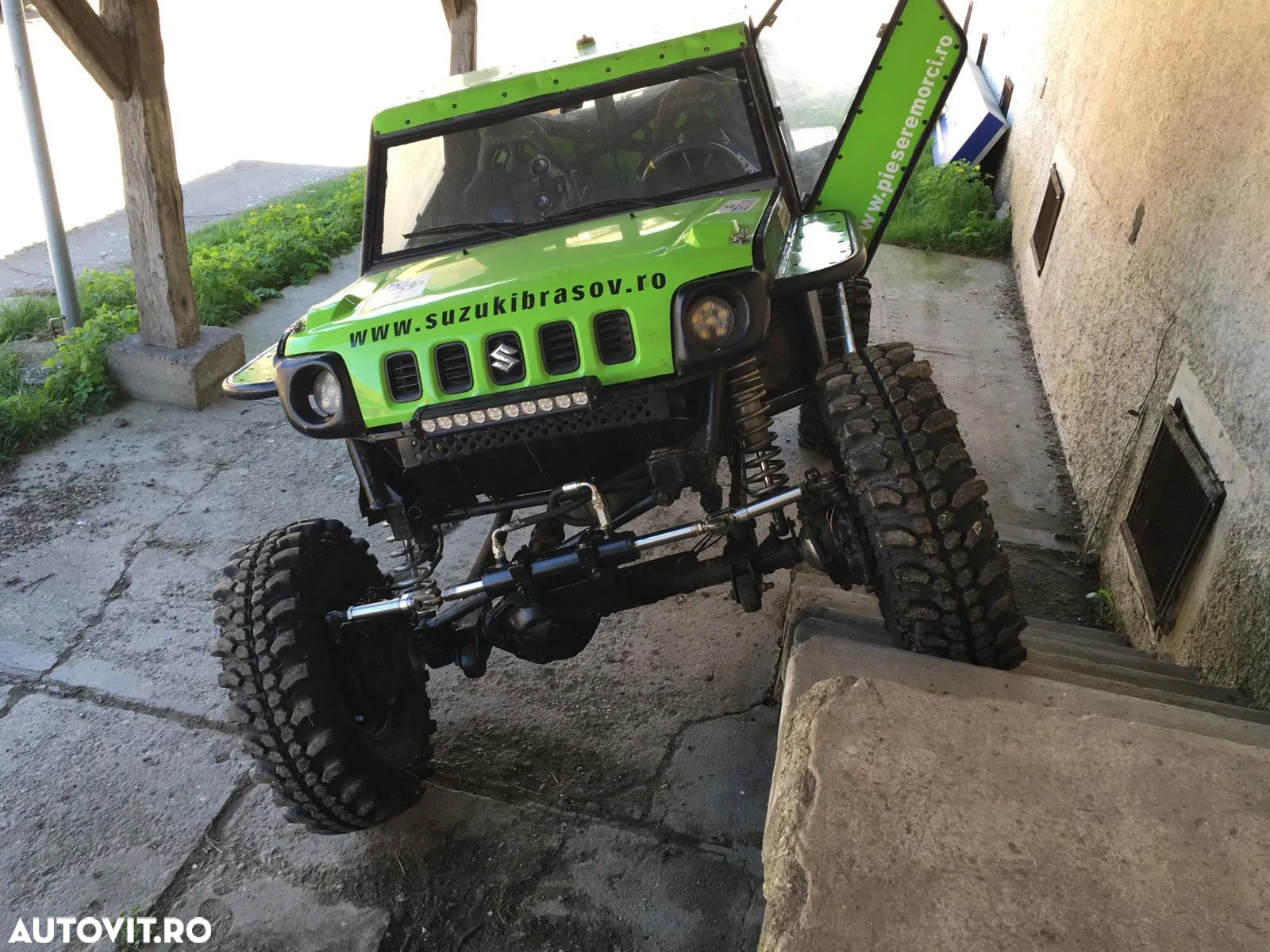 Suzuki Jimny - 8