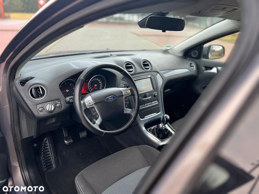 Ford Mondeo 2.0 TDCi Champions Edition - 8