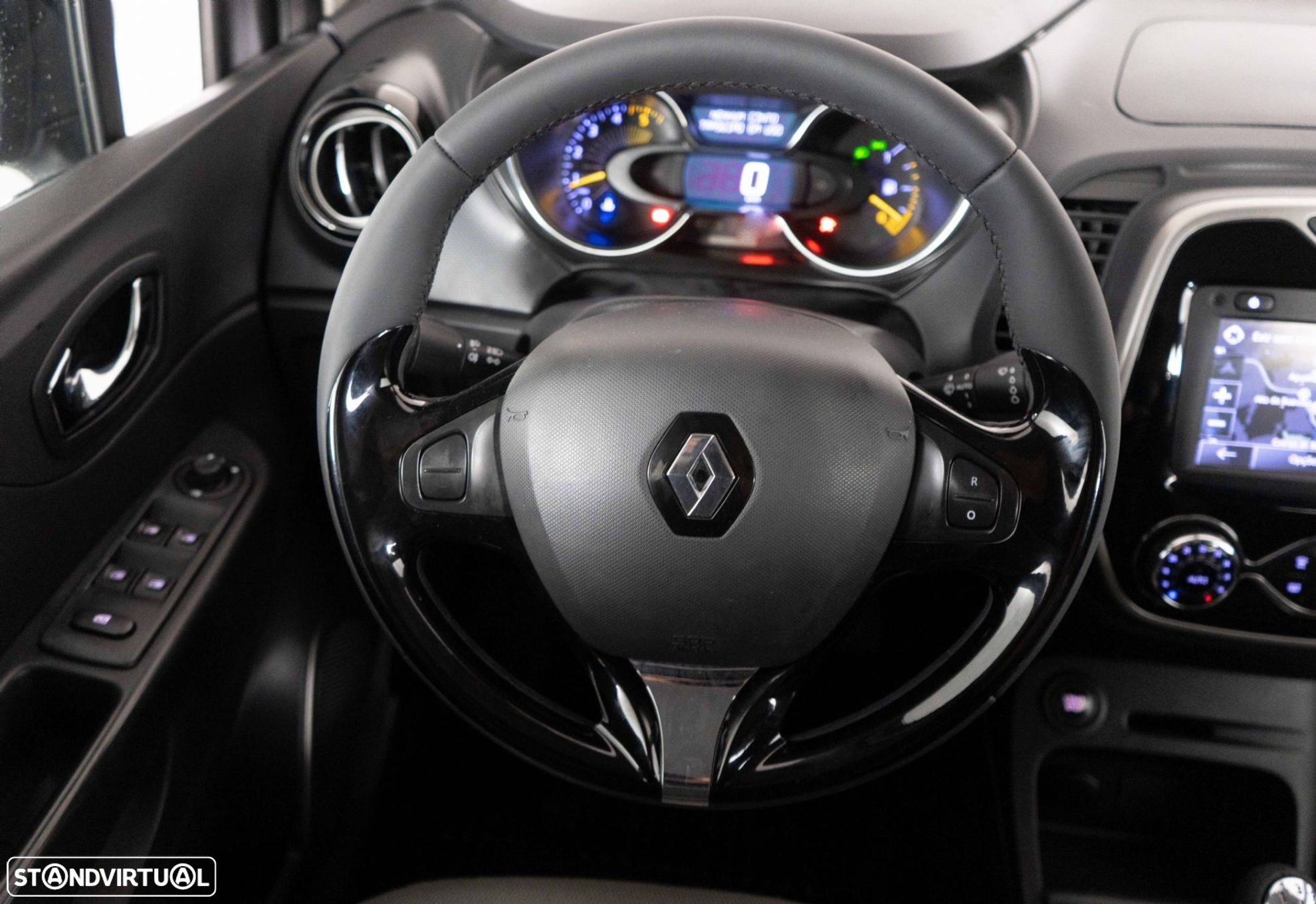 Renault Captur 1.5 dCi Exclusive - 23