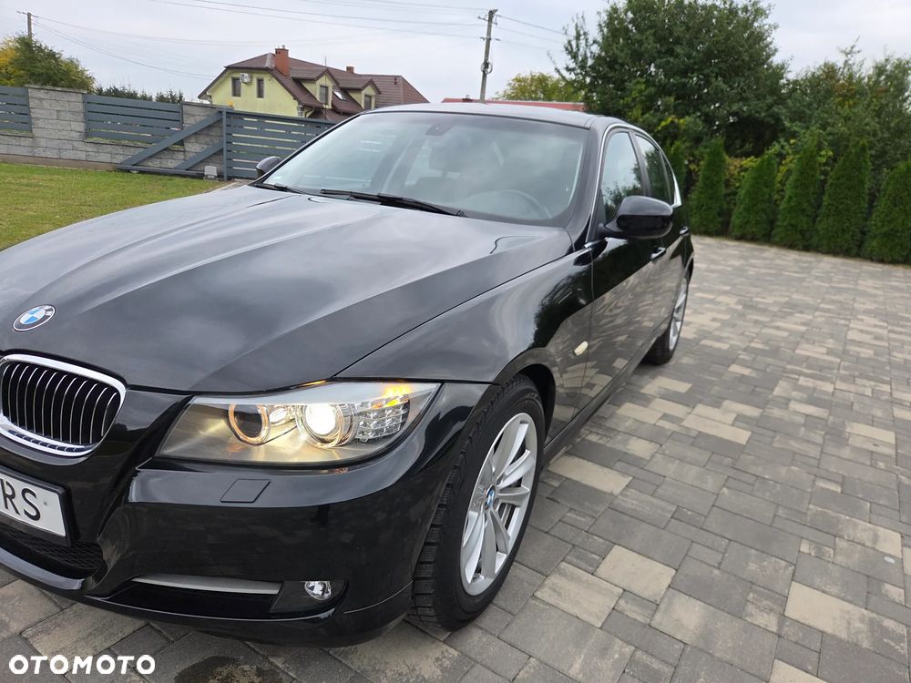 BMW Seria 3 318d DPF Edition Exclusive - 18