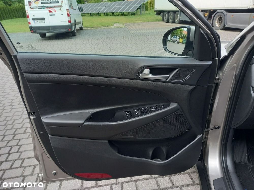 Hyundai Tucson blue 1.6 CRDi 2WD Select - 24