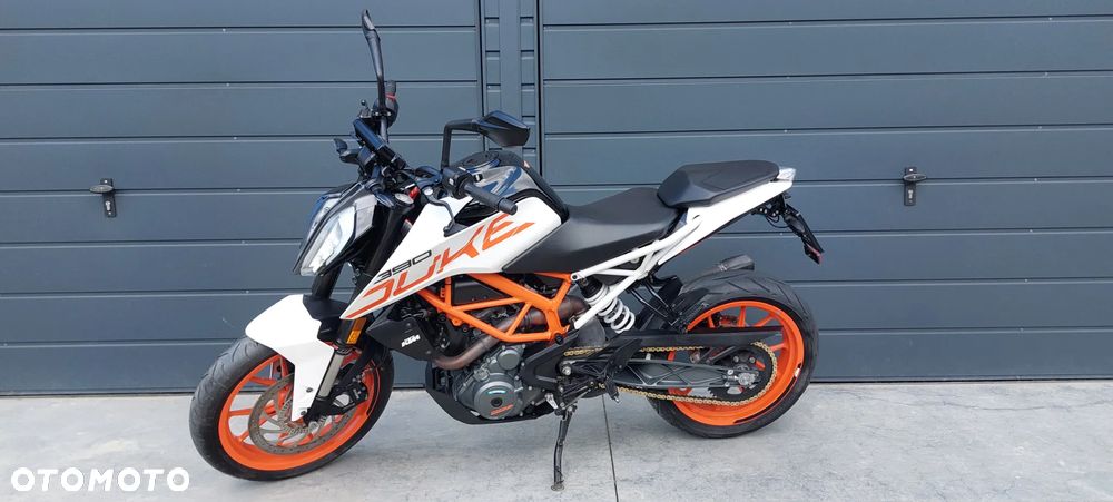 KTM Duke - 3