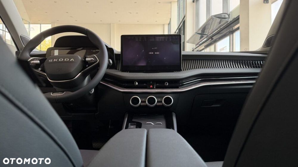 Skoda Superb 2.0 TSI L&K DSG - 17