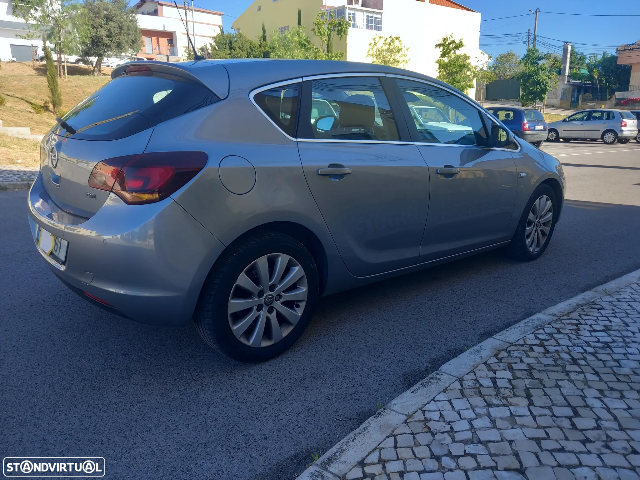 Opel Astra 1.7 CDTi Cosmo - 8