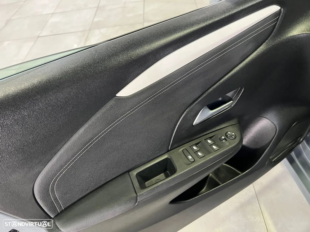 Opel Corsa 1.2 T GS - 28