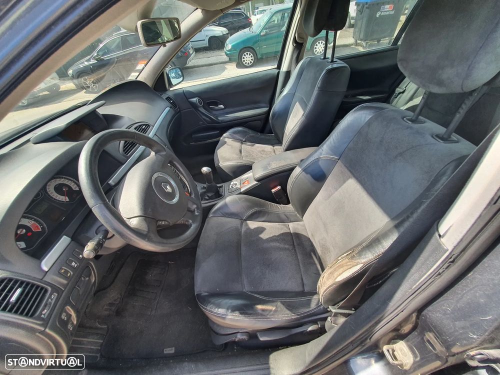 Renault Laguna 1.6 Privilège - 6