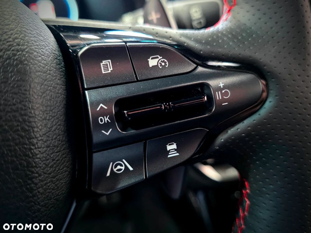 Hyundai i30 - 13