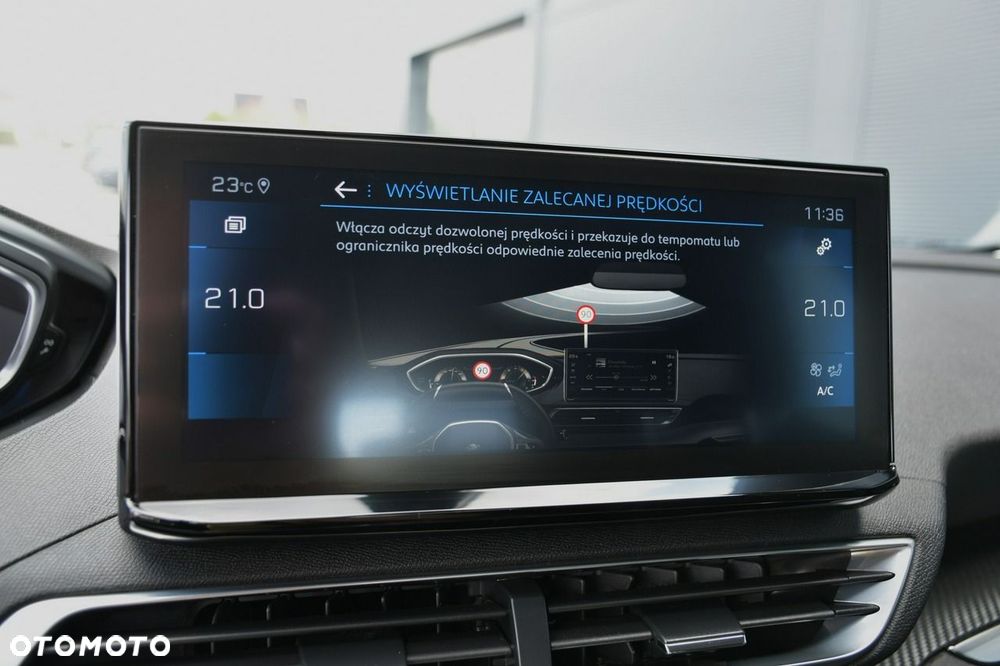 Peugeot 3008 1.5 BlueHDi Active Pack S&S EAT8 - 34