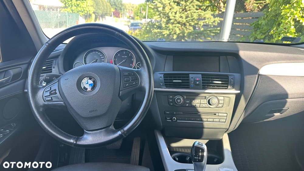 BMW X3 xDrive20d - 21