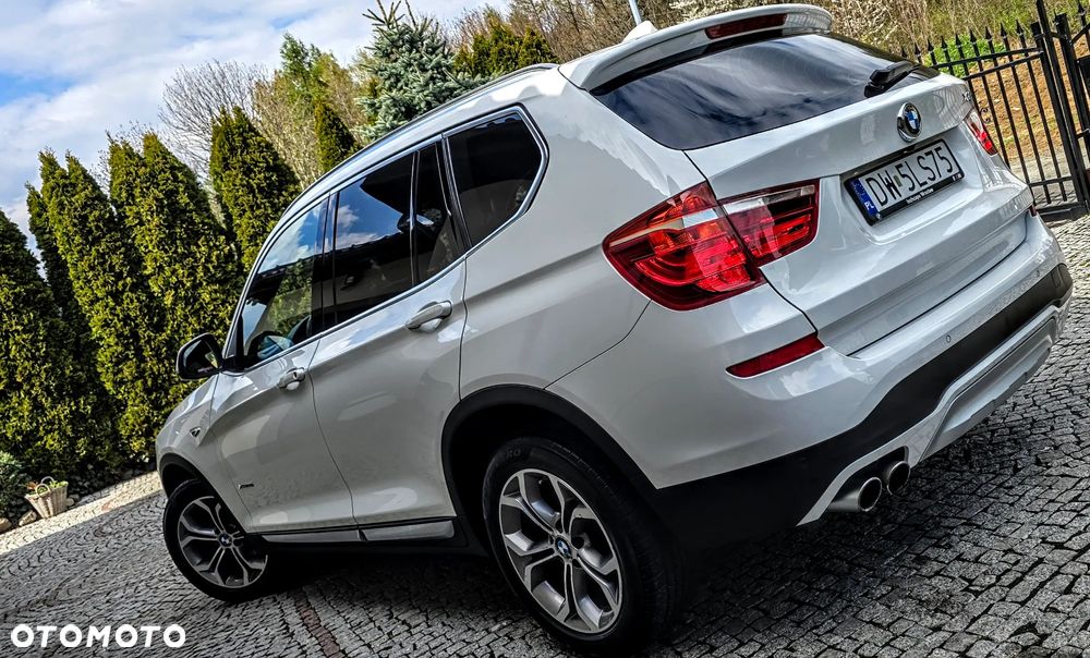 BMW X3 xDrive28i Sport - 2