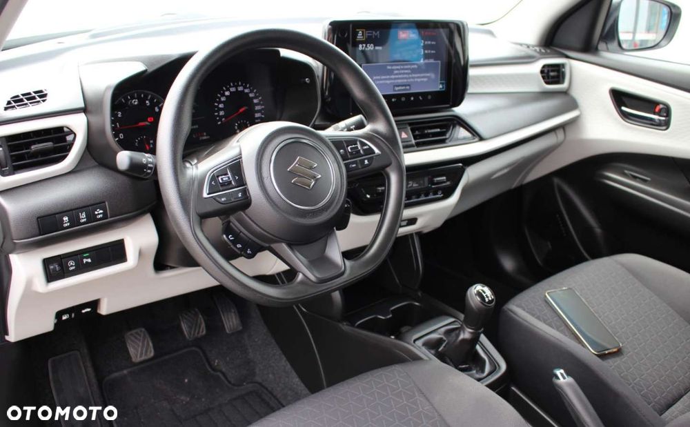 Suzuki Swift - 10