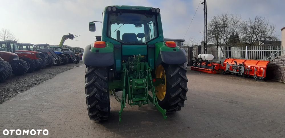 John Deere 6120 - 7