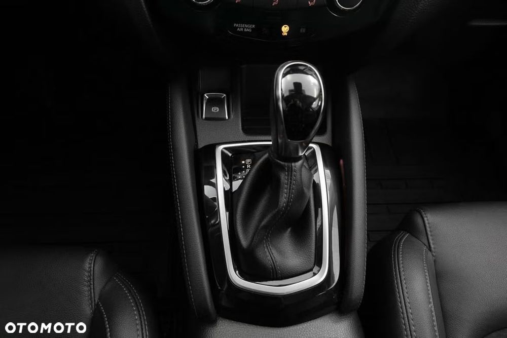 Nissan Qashqai 1.6 Tekna CVT - 13