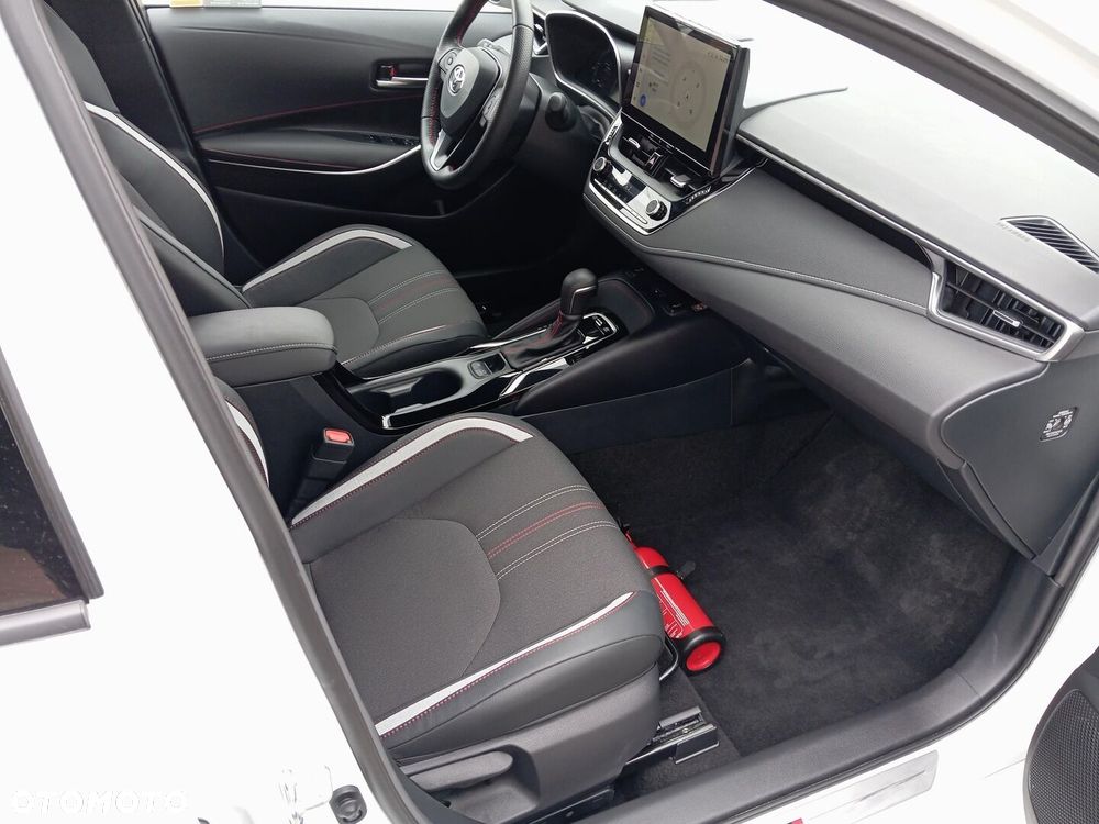 Toyota Corolla 1.8 Hybrid GR Sport - 8