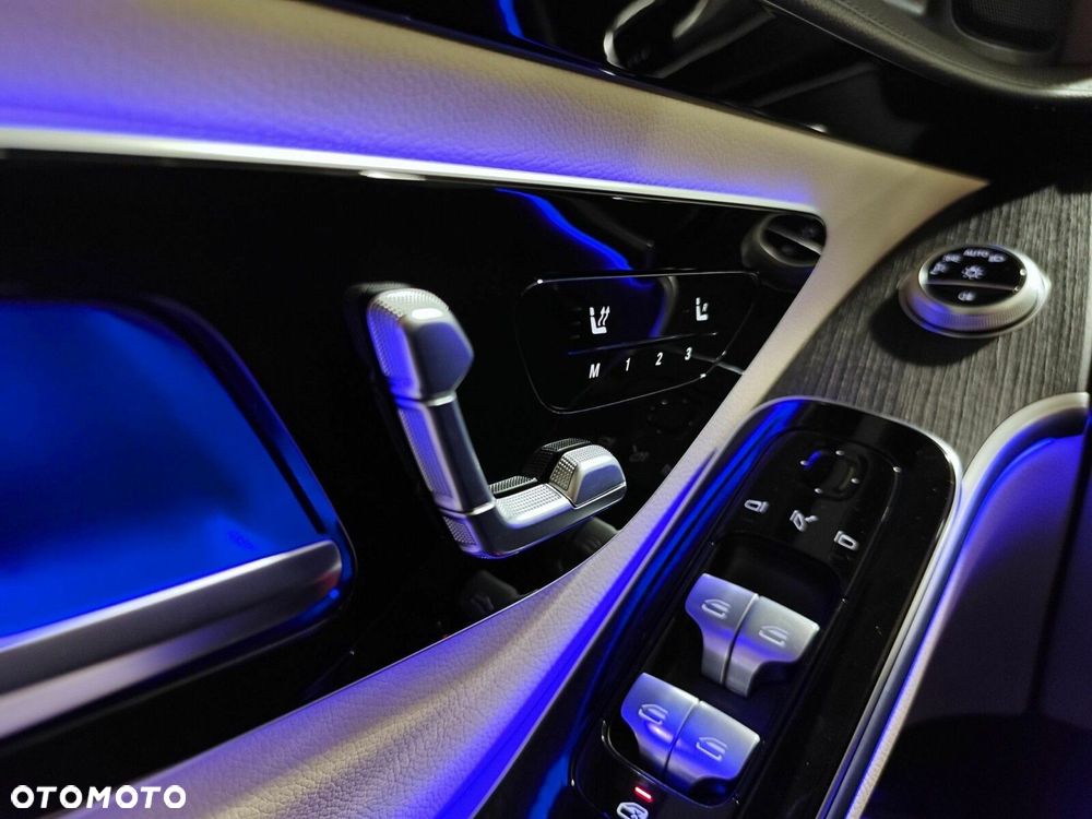 Mercedes-Benz Klasa S 400 d 4-Matic L 9G-TRONIC - 19