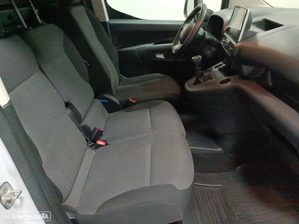 Toyota PROACE-CITY 1.5D L1 CONFORT IVA/DEDUTIVEL - 15