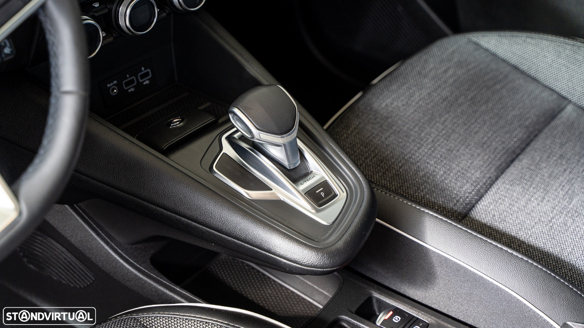 Renault Captur 1.6 E-Tech Plug-In Intens - 12