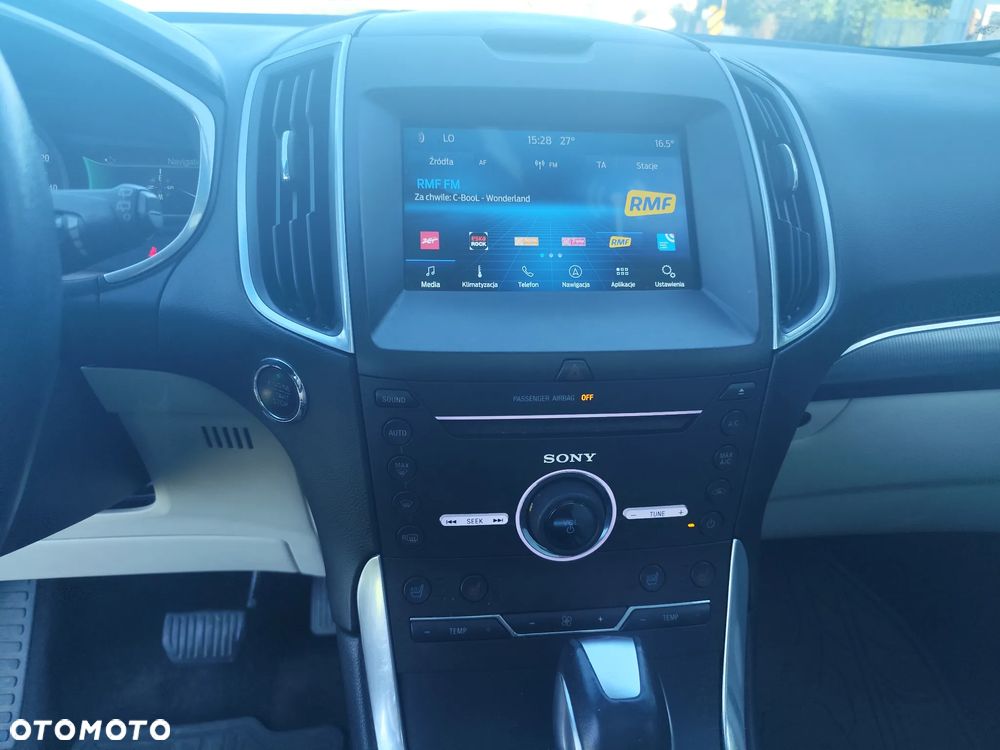 Ford Edge - 10
