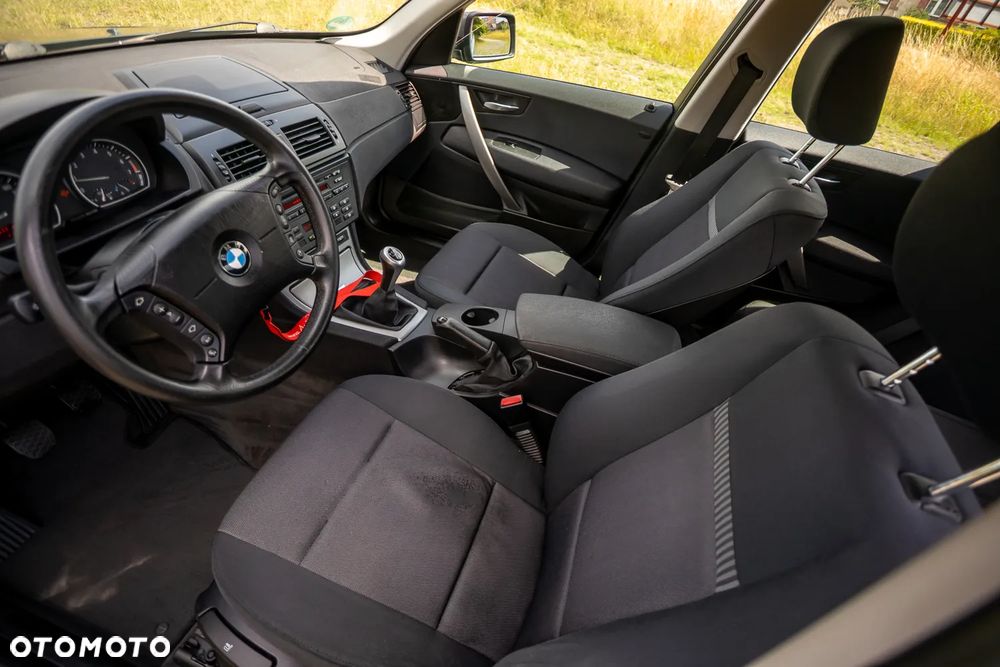 BMW X3 xDrive20i - 17