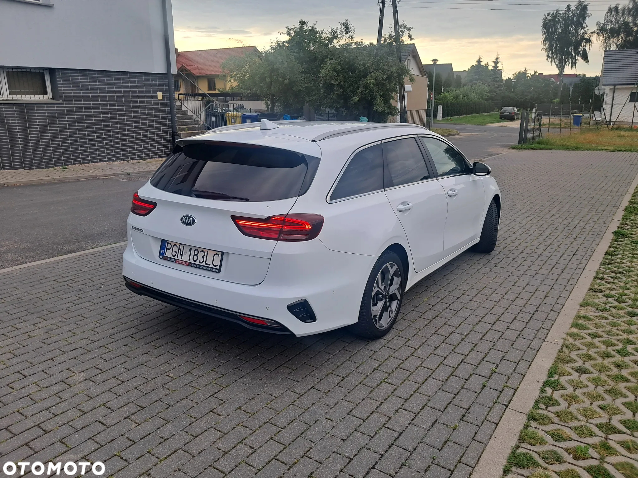 Kia Ceed SW 1.6 CRDi GT Line - 14