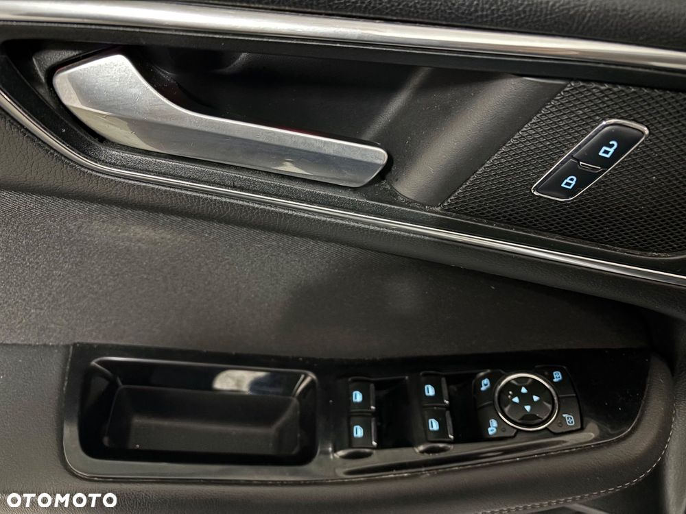 Ford S-Max 2.0 TDCi 4WD Titanium PowerShift - 10