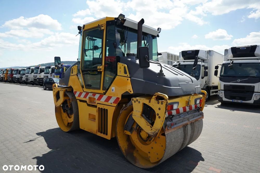 Hamm DV 90 H192 WALEC WIBRACYJNO-OSCYLACYJNY TYPU TANDEM - 7