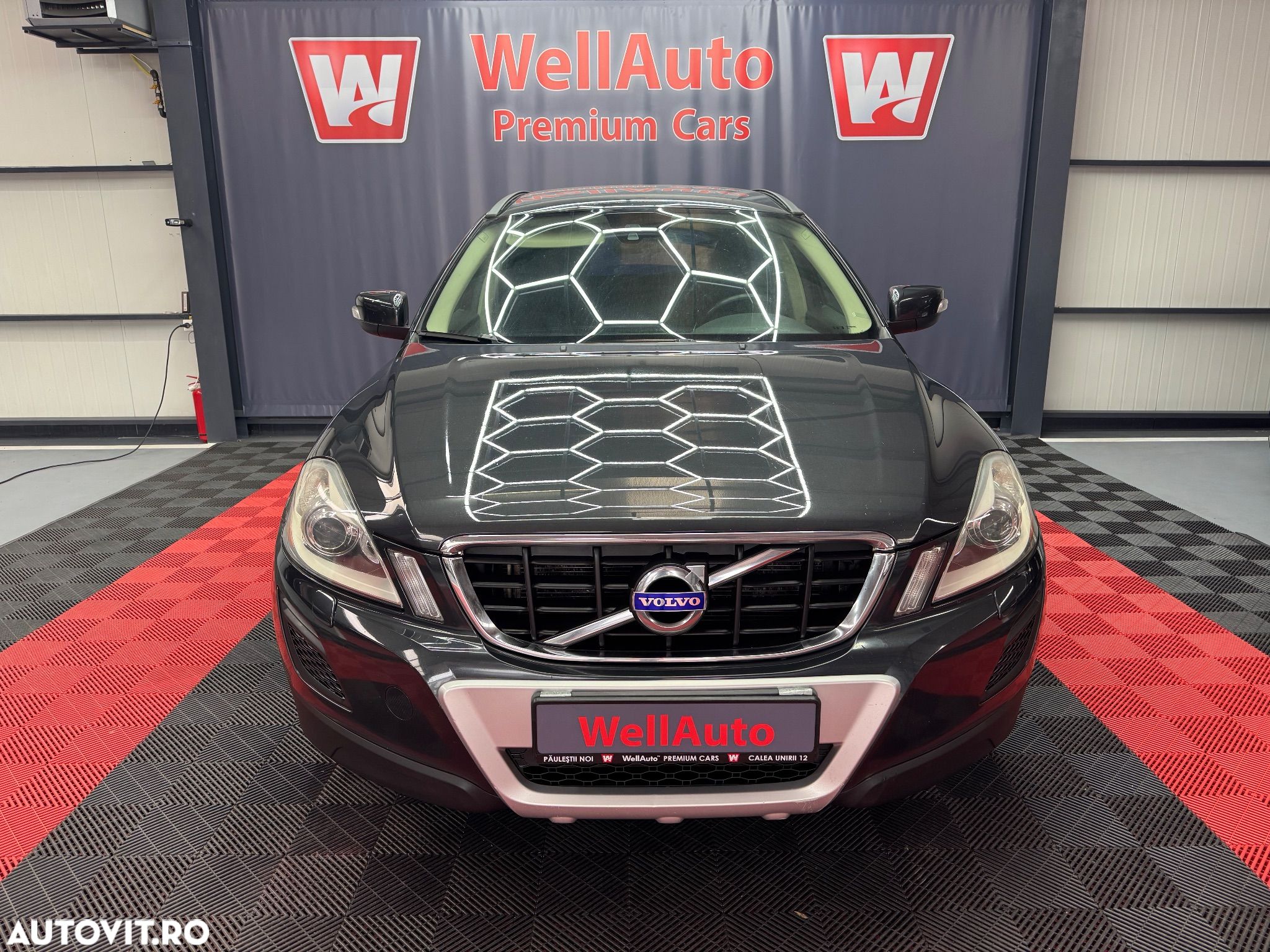 Volvo XC 60 - 1