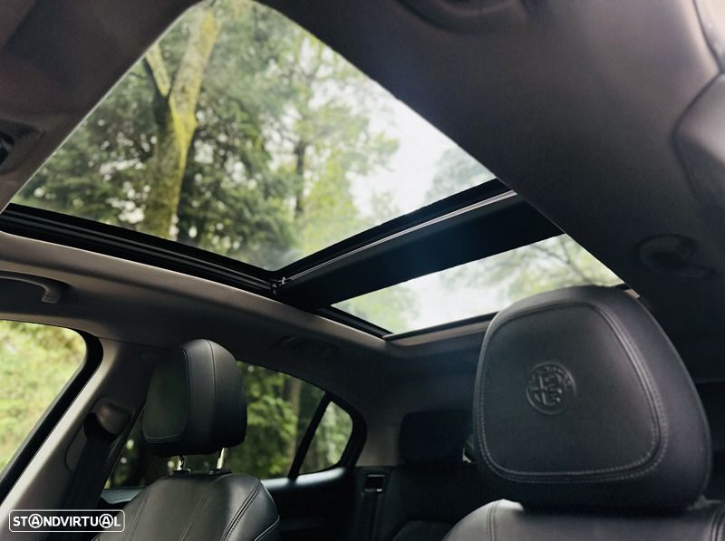 Alfa Romeo Stelvio 2.2 Diesel 16V AT8-Q4 Super - 28