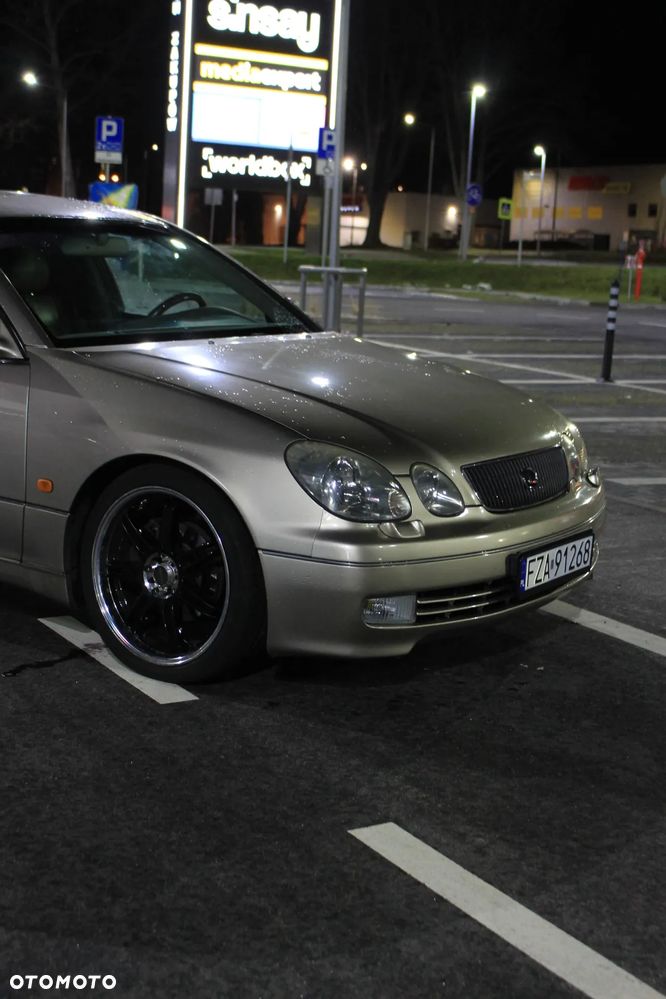 Lexus GS - 7