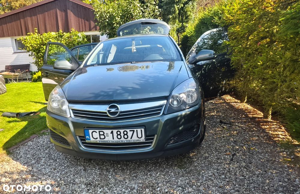 Opel Astra 1.4 - 4